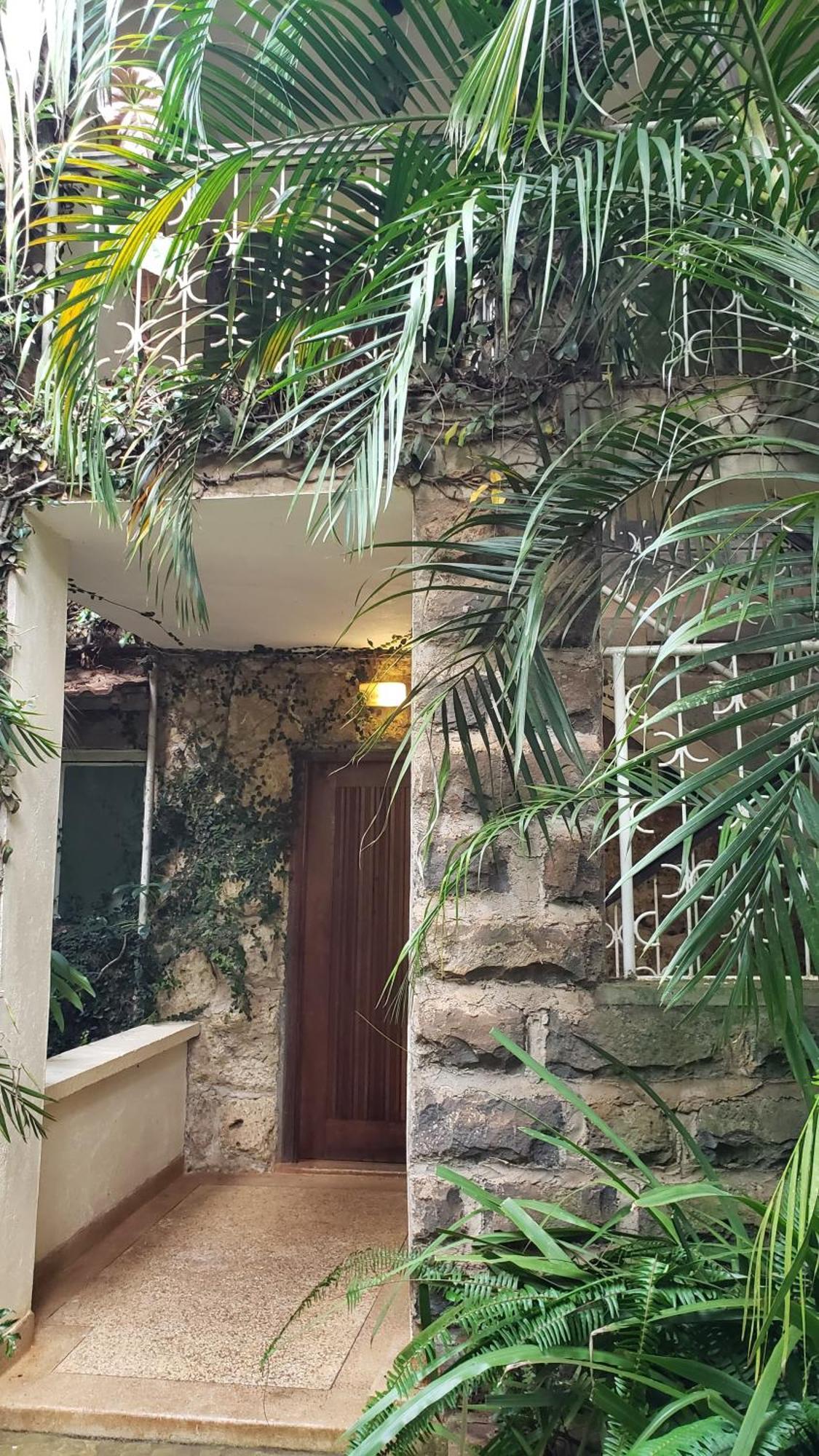 ホテル Zereniti House Muyaka エクステリア 写真