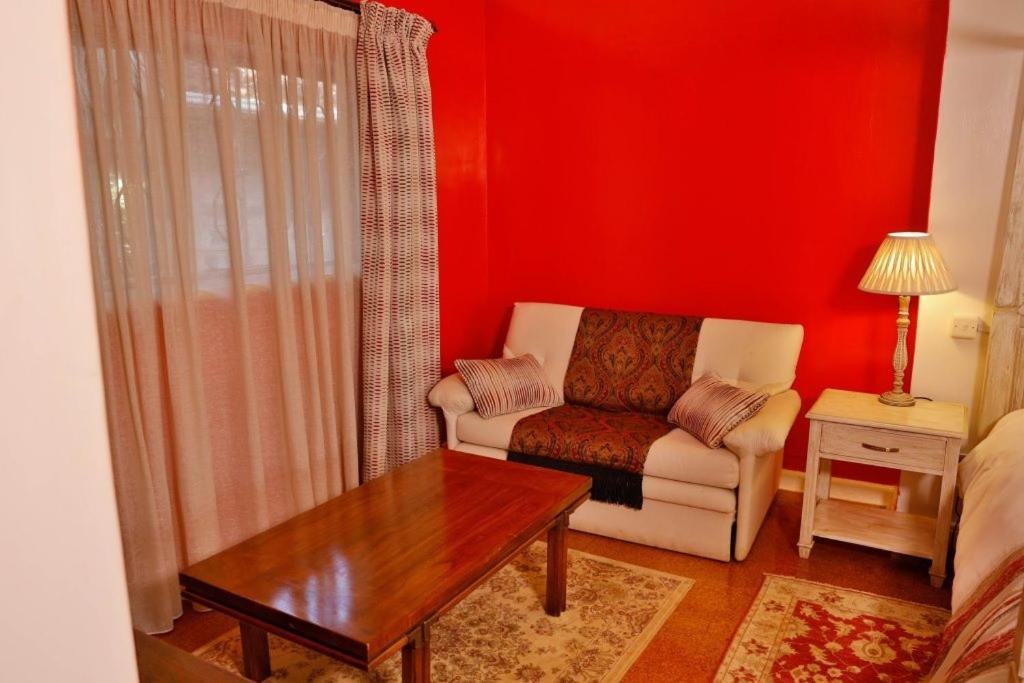 ホテル Zereniti House Muyaka エクステリア 写真
