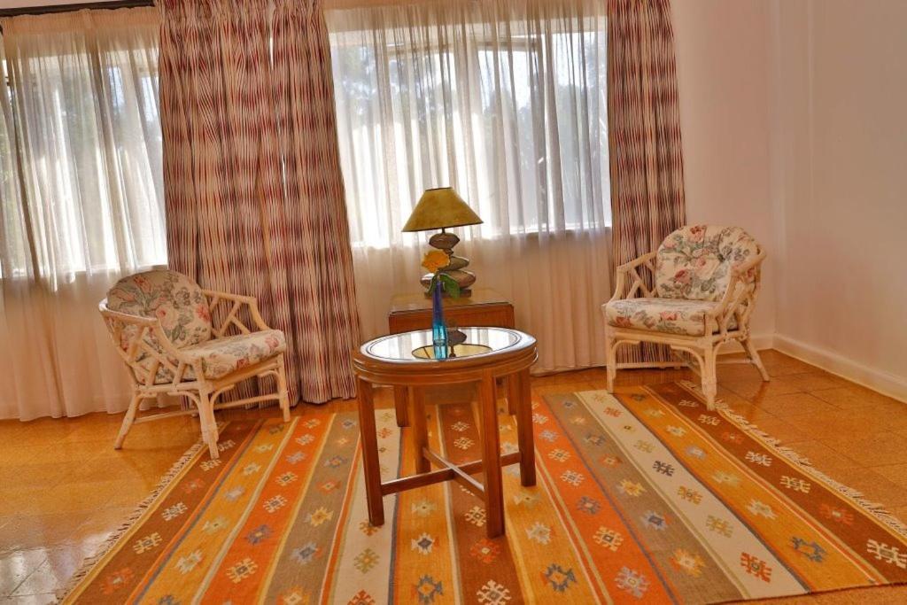 ホテル Zereniti House Muyaka エクステリア 写真